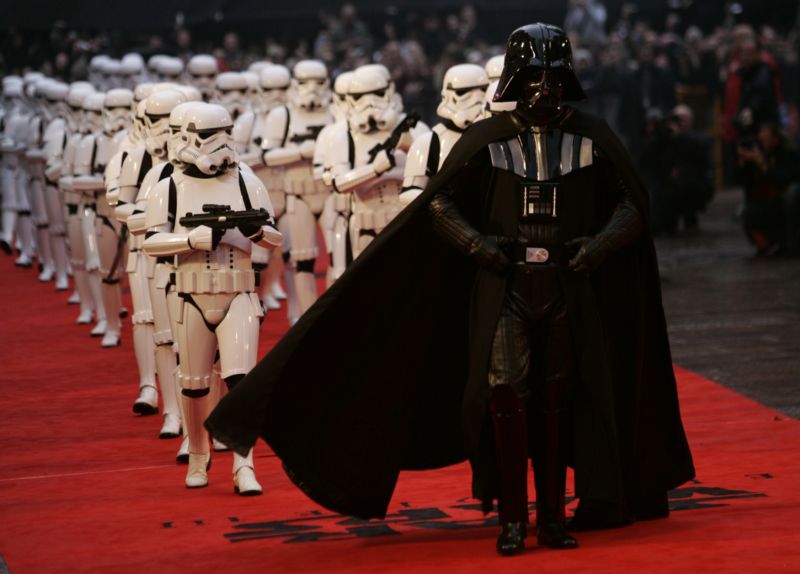 Darth Vader by měl z posily svých řad vojáků radost.