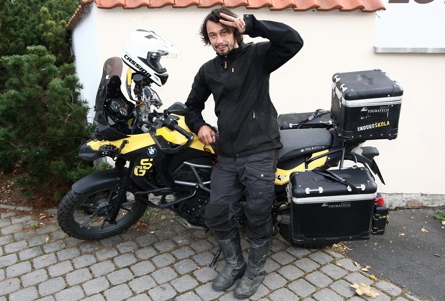 Pavel Liška jezdí na motorce už dlouhá léta.
