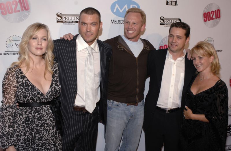 Herci z Beverly Hills 90210 nebyli jen kamarádi. 