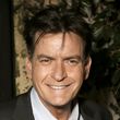 Charlie Sheen nejde pro ránu daleko.