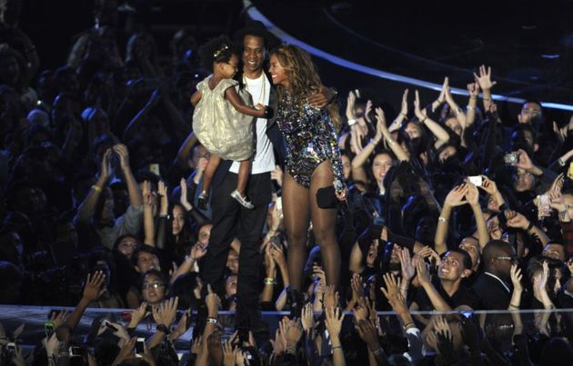 Šťastnou rodinku tvoří Beyoncé a Jay-Z jen na veřejnosti.