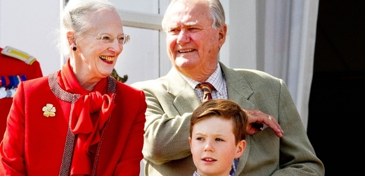 Princ Christian je miláčkem nejen svých prarodičů, ale celého Dánska.