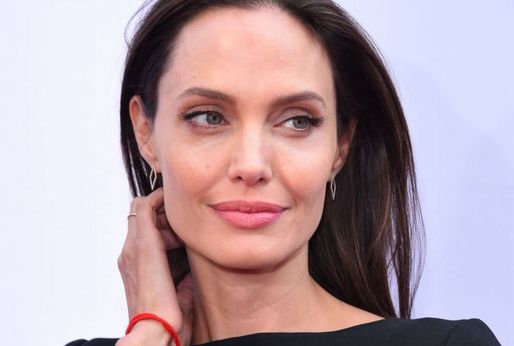 Angelina Jolie šokovala svým vzhledem.