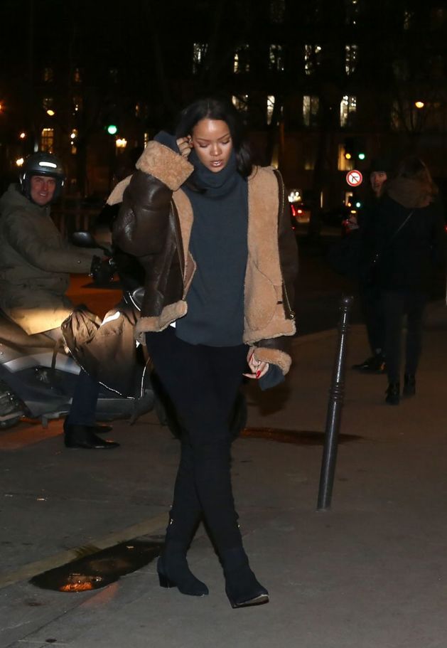 Rihanna nahrává v Paříži své nové album. Náhodou se tam zjevil i Leo.