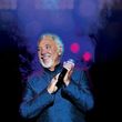 Tom Jones bude koncertovat opět v Čechách.