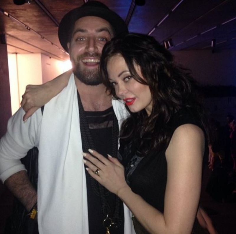 Dva roky byli David a Rose manželé, teď plánují rozvod.