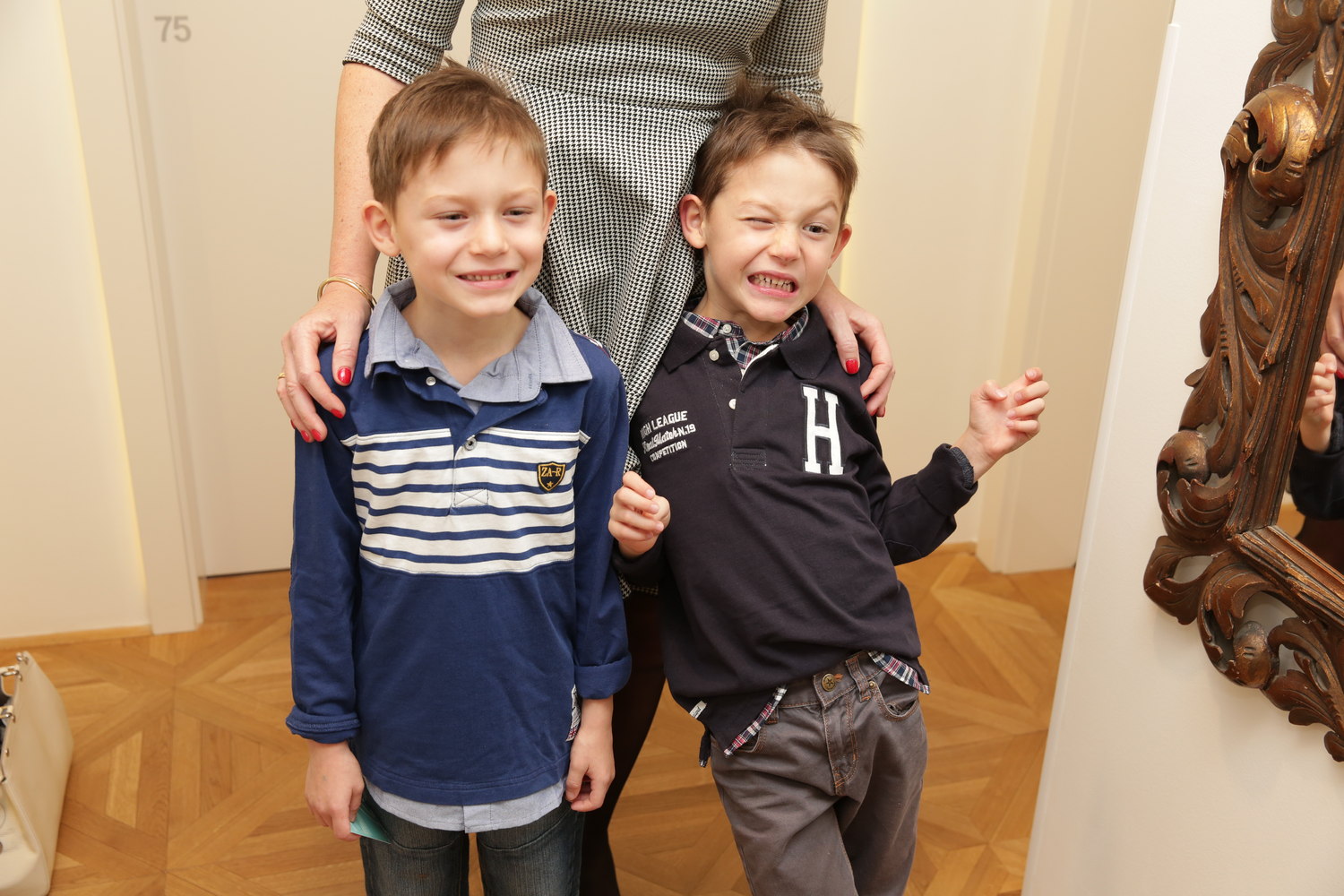 Šestiletá dvojčata Štěpánky Duchkové mají zájem o sport a hudbu.