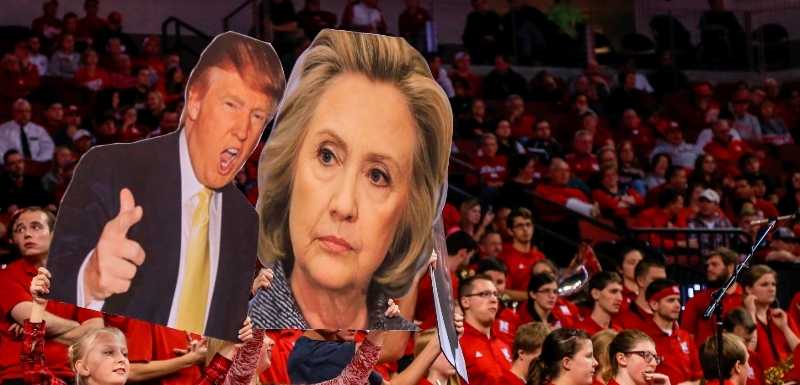 Po volebním superúterý se do prezidentské kampaně Hillary Clinton proti Donaldu Trumpovi zapojily celebrity.