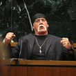 Hulk Hogan se domáhá odškodného ve výši sto milionů dolarů.
