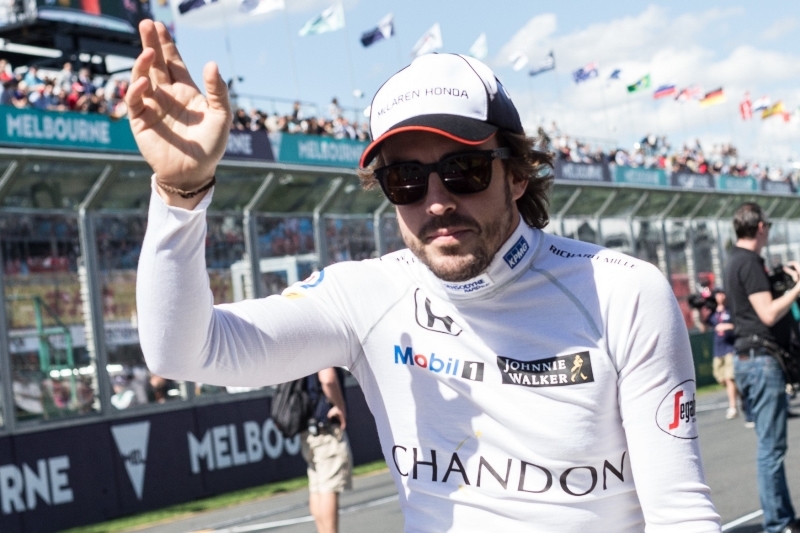 Španělský závodník formule 1 Fernando Alonso má pro strach uděláno.