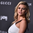 Kelly Rohrbach je skutečně krásná žena.