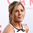 Jennifer Aniston postihla velká ztráta, zemřela její milovaná maminka Nancy Dow.