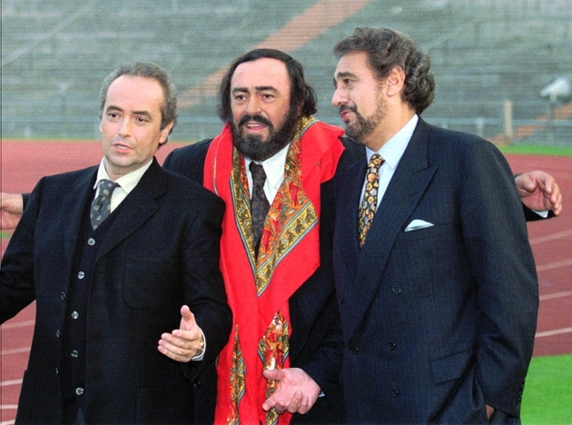 José Carreras, Luciano Pavarotti a Plácido Domingo - Tři Tenoři, kteří si v devadesátých letech podmanili svět.