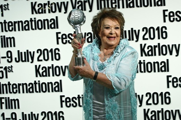 Jiřina Bohdalová je právem titulována jako královna české komedie.