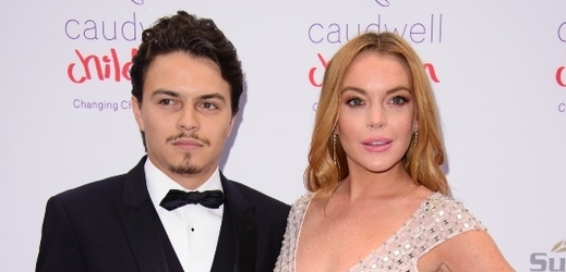 Lindsay Lohan a Egor Tarabasov mají nyní ve vztahu vážné potíže.