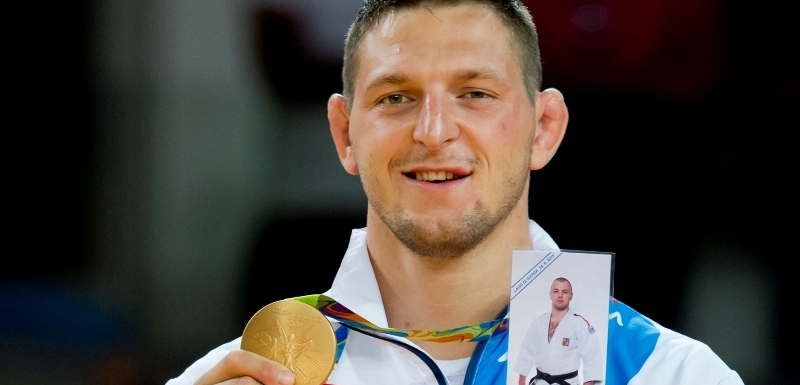 Judista Lukáš Krpálek vybojoval jako první český olympionik zlatou medaili na hrách v Riu.