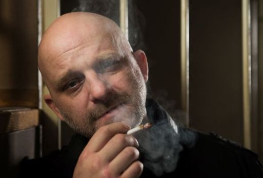 Hynek Čermák hraje v novém seriálu Rapl svérázného detektiva Kuneše.