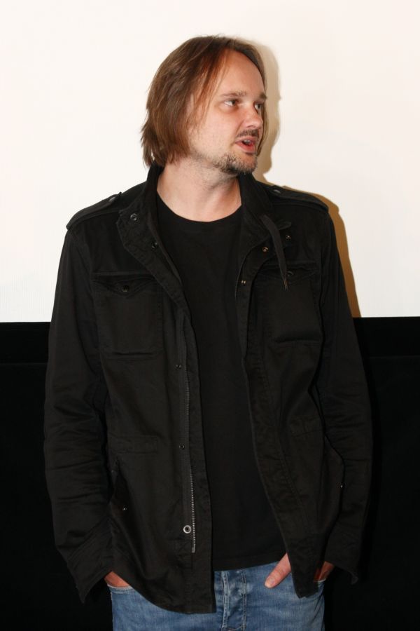 Jan Pachl režíroval třináctidílný seriál Rapl.