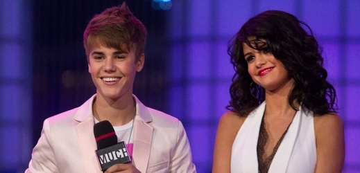 Selena Gomez a Justin Bieber si už nevyměňují polibky, ale ostrá slova.