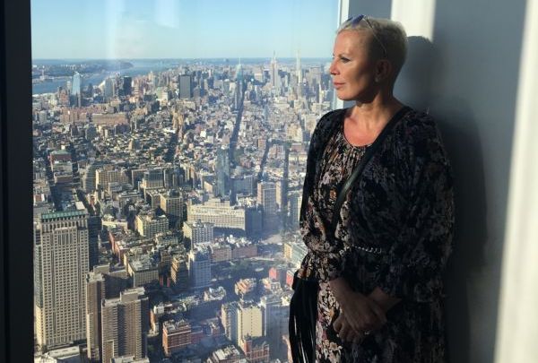 A nemohla si nechat ujít ani pohled na New York z mrakodrapu.