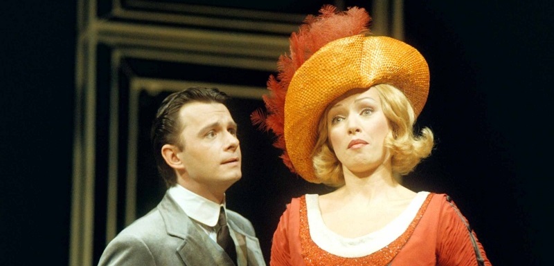 Kateřina brožová a Jan Šťastný při společném vystoupení v Divadle Na Vinohradech v roce 1998.