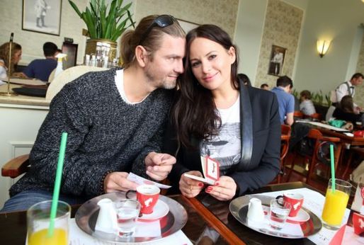 Jitka Čvančarová a Petr Čadek minulý měsíc oslavili 5.výročí svojí svatby.