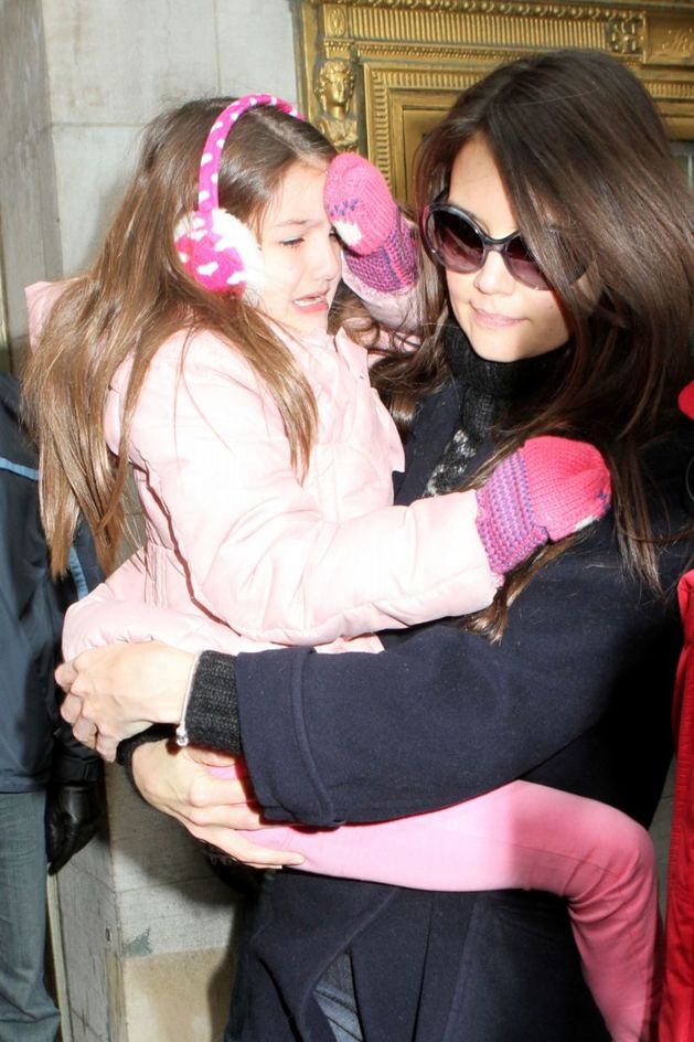 Zajistila ale budoucnost své jediné dceři Suri. 