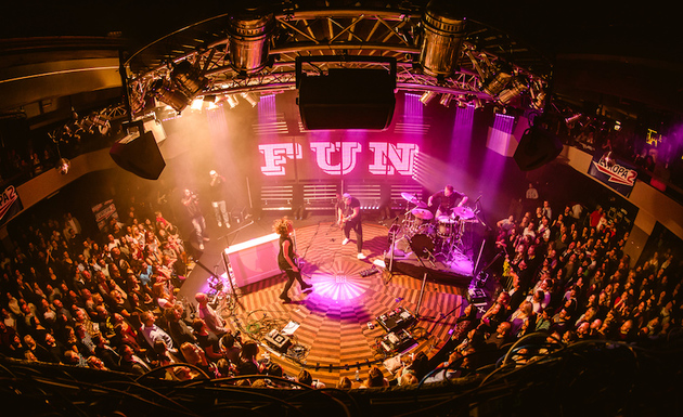 Zpěvačka Lenny odvedla skvělý výkon.