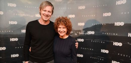 Ivan Zachariáš a Alice Nellis natočili ambiciózní krimi seriál Pustina.