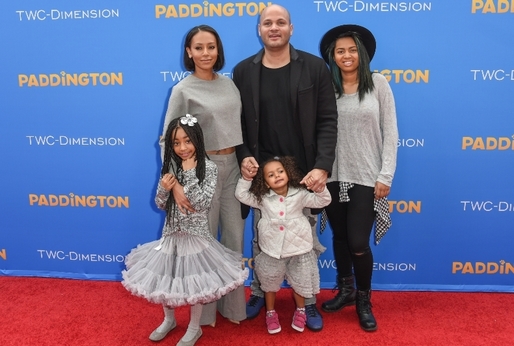 Zpěvačka Mel B s manželem Stephenem Belafontem a dcerami Angel, Madison a Phoenix.