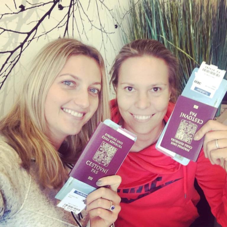 Na dovolenou do Dubaje odletěla Petra s kamarádkou Lucií Hradeckou.