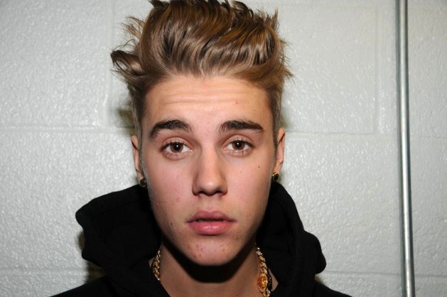 Bieber skončil několikrát na policii za řízení pod vlivem. 