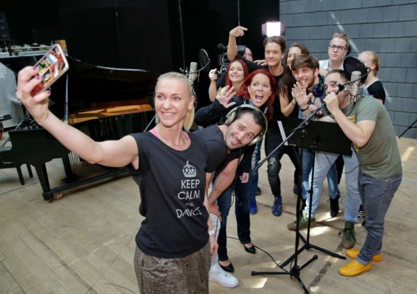 Režisérka muzikálu Petra Parvoničová si na památku udělala selfie.