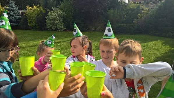 Na narozeninové party si všichni Tobiášovi kamarádi užili spoustu legrace.