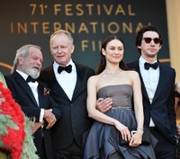 Zleva: Terry Gilliam, Stellan Skarsgard, Olga Kurylenko a Adam Driver.