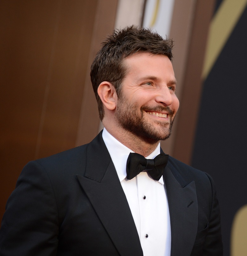 Bradley Cooper patří mezi nejvíce sexy muže světa.