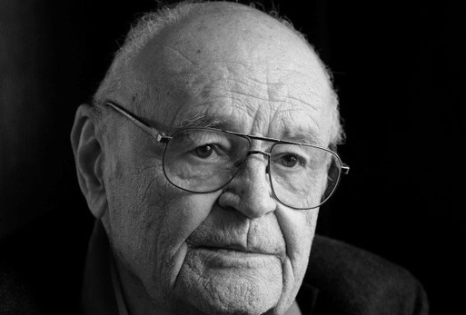 Režisér Václav Vorlíček zemřel ve věku 88 let.
