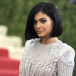 Kylie Jenner je nejmladší miliardářkou v historii. Na čem tak zbohatla?