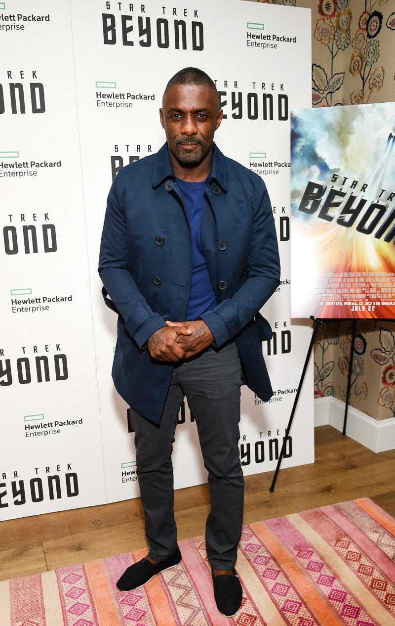 Britský herec, producent a hudebník Idris Elba se také nakazil koronavirem. 