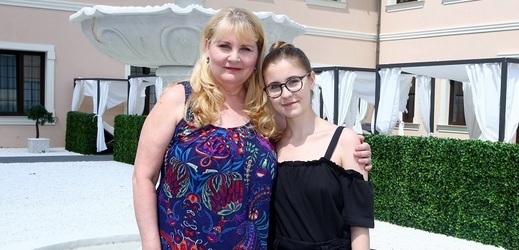 Veronika s dcerou Eliškou.
