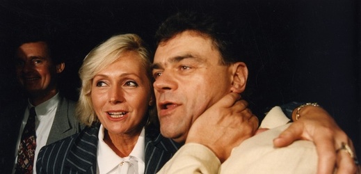 Karel Svoboda a Helena Vondráčková prožili románek v Brazílii.