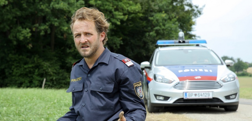 Vraždy v Pregau vysílá TV Barrandov v pondělí od 20:50 hodin a v nedělní odpolední repríze. 