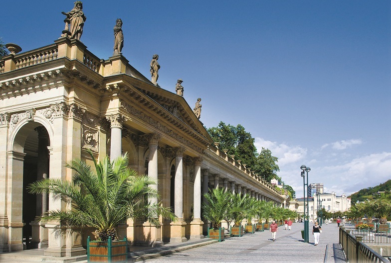 Karlovy Vary jsou jednou z nejkrásnějších perel západních Čech. 