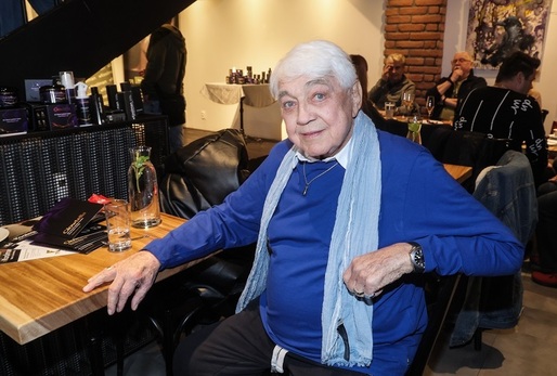 Jiří Krampol se lásky nevzdává ani v pokročilém věku. 