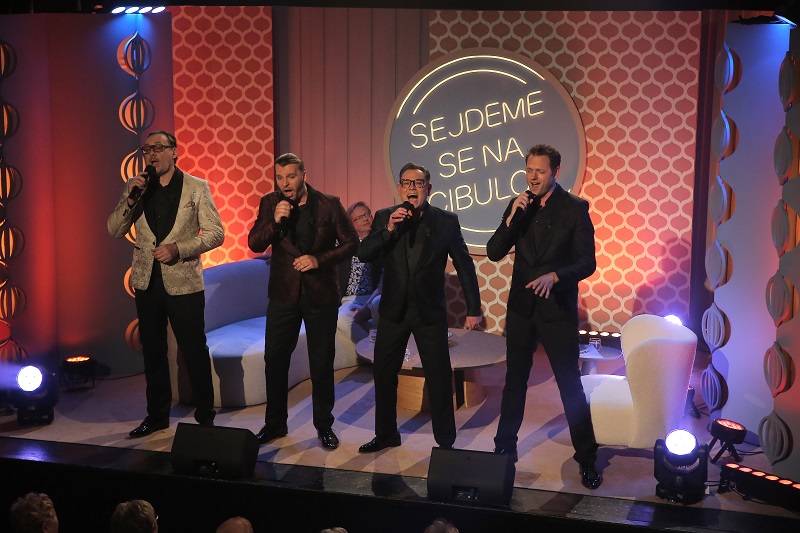 4 Tenoři v pořadu zaváleli. 