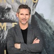 Eric Bana si získal fanoušky jako detektiv v divočině. 