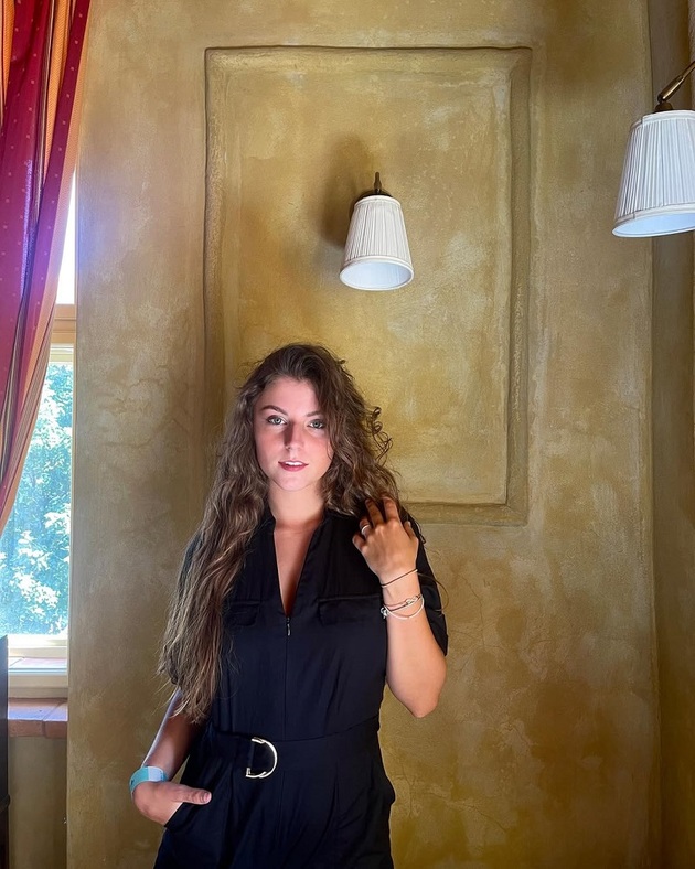 Silný hudební talent zdědila po svém otci Petru Mukovi, o kterého přišla ve svých třech letech. S matkou se Noemi přestěhovala do Bratislavy, kde se pustila do studia na Státní konzervatoři. Věnuje se nejen zpěvu, ale i herectví, hře na klavír a tanci. Noemi Muková je dokonce držitelkou titulu mistryně světa v moderním a jazz dance tanci.