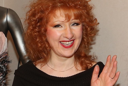 Evík ze série Slunce, seno... v podání Jaroslavy Kretschmerové sice nezestárne, ale její představitelka ano. Herečce, která si velmi střeží své soukromí, bude 1. září krásných 70 let.