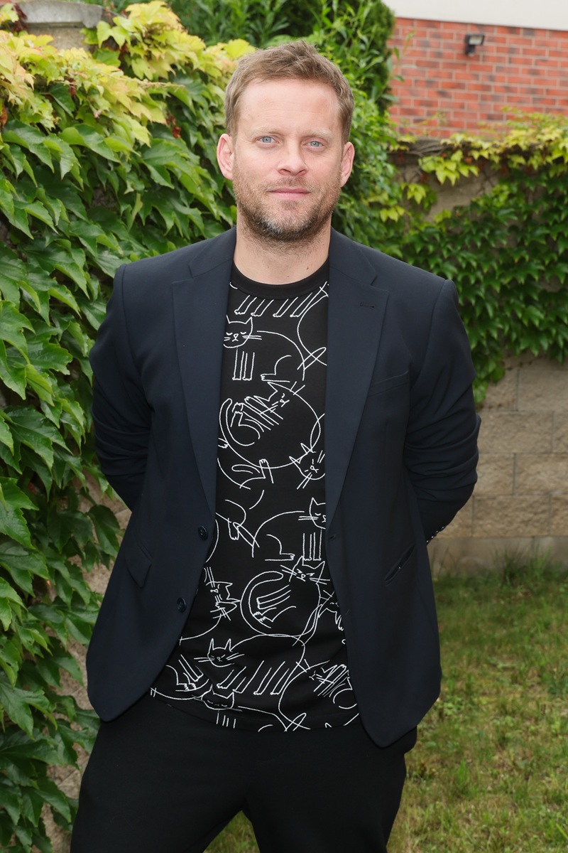 Herec, moderátor, hudebník a srandista Jakub Prachař se narodil předposlední srpnový den před dvaačtyřiceti lety. Jistě mu k narozeninám popřeje řada kolegů a přátel, mezi něž patří například Libor Bouček.