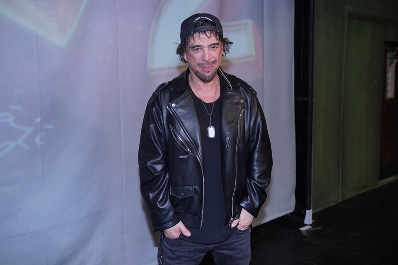 Kulatých šedesát opustí 7. září herec, zpěvák a model Sagvan Tofi. Ačkoli již dávno není lamačem dívčích srdcí, stále má své příznivce. Především z řad fanoušků muzikálu Děti ráje a Čas růží. 